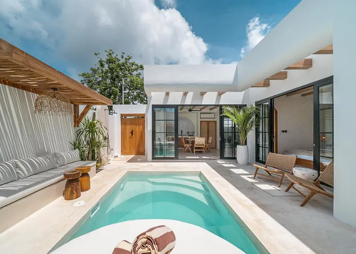Modern Tropical 1br & 2br Private Pool *