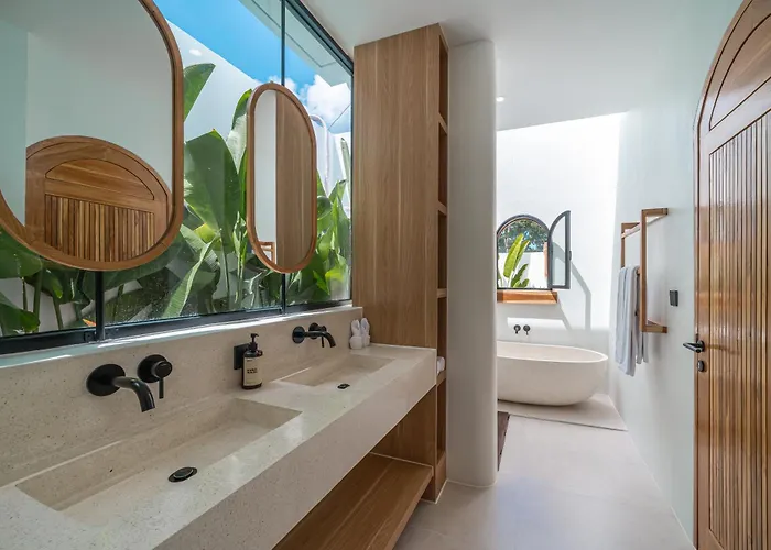 Modern Tropical 1br & 2br Private Pool *