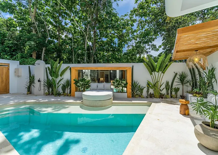 Modern Tropical 1br & 2br Private Pool *