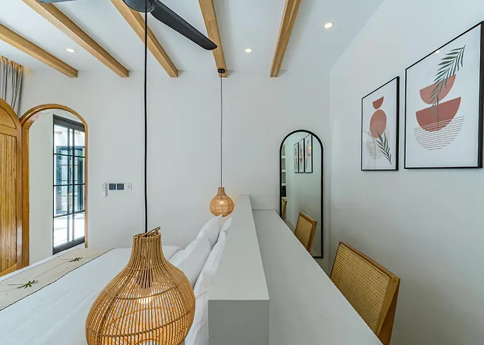 Modern Tropical 1br & 2br Private Pool Villa *